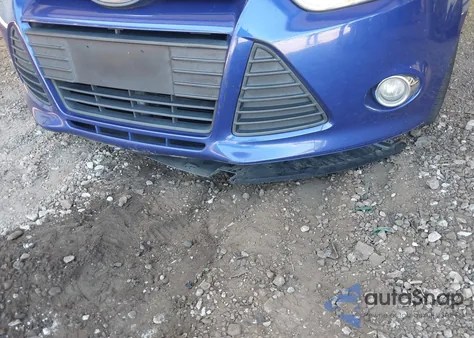 2014 Ford Focus Se from USA, damaged, VIN 1FADP3K26EL279169